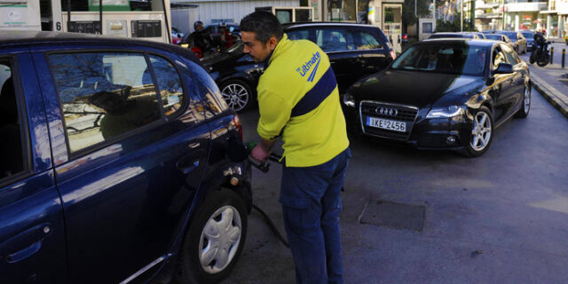 Λουκέτα και πρόστιμα