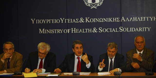 Ανακωχή με τα φαρμακεία