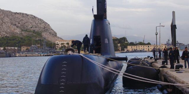 Στο στόλο το Παπανικολής