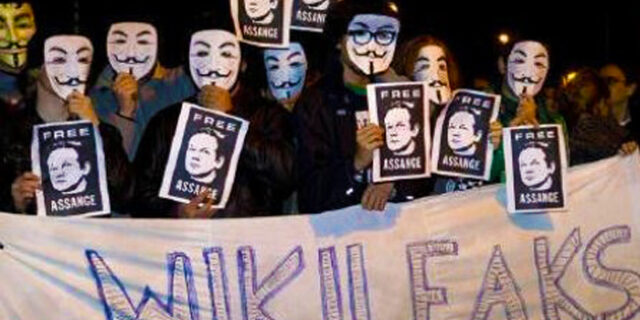 Ενισχύονται οι Anonymous