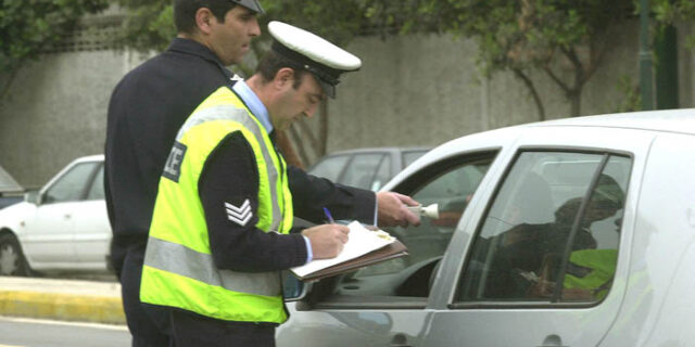 Συνελήφθη αντιδήμαρχος Αγρινίου επειδή αρνήθηκε να κάνει αλκοτέστ