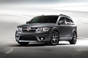Διεθνές ντεμπούτο για το Fiat Freemont