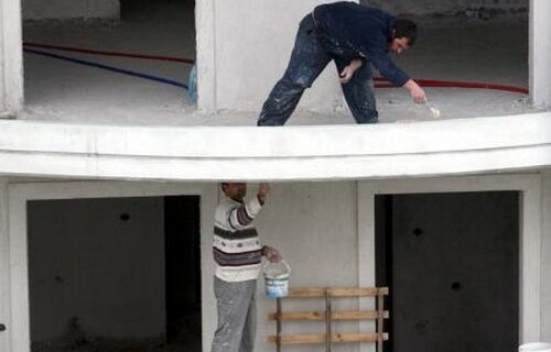 Έρχεται ο νέος ΟΑΕΔ και αυστηρά μέτρα κατά της αδήλωτης εργασίας