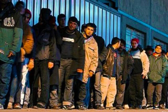Στα 120 τα ένσημα για την άδεια παραμονής