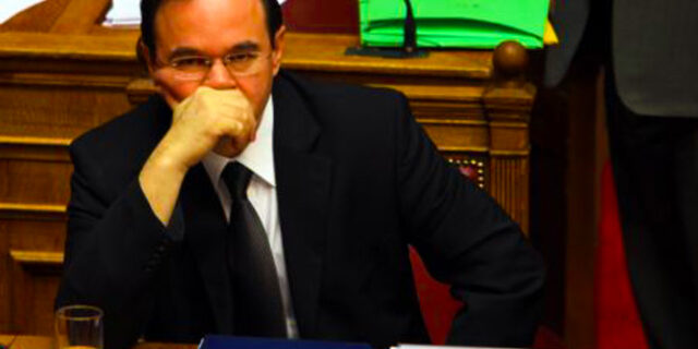Εκτος μνημονίου τα 50 δις