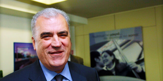Εμπρός της γης οι τζαμπατζήδες