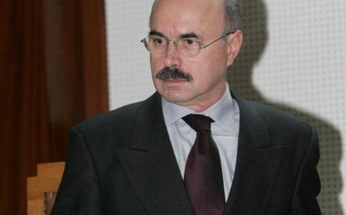Δεν πάει Βουλή ο Τέντες