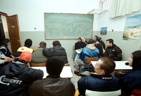 Φυλακισμένα σώματα και ψυχές
