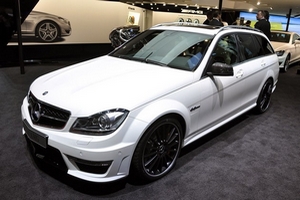 Mercedes-Benz C63 AMG 2012