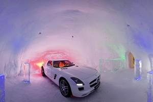 Μαθήματα οδήγησης με SLS AMG GT3