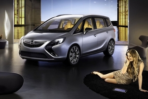 Opel Zafira Tourer Concept