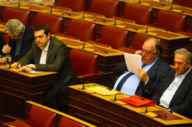 Πάγκαλος κατά ΣΥΡΙΖΑ: “Πληρώνουν Αλβανούς για να μου επιτίθενται”