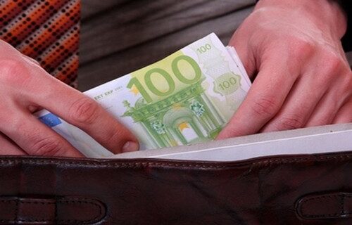 Πρόστιμα σε επιχειρήσεις για απάτη
