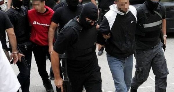 Πολυετείς ποινές στη δίκη “μπλέντερ” για τους Πυρήνες της Φωτιάς