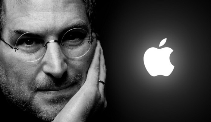 Πώς ο Στιβ Τζομπς έδωσε ξανά ζωή στην Apple