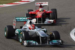 Αλόνσο: “Θα… επιστρέψει η Ferrari”