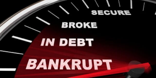 Χρεοκοπία Ελλάδας “βλέπει” το 85% των επενδυτών
