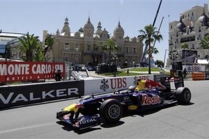 5η φετινή pole position για Φέτελ στο Μονακό