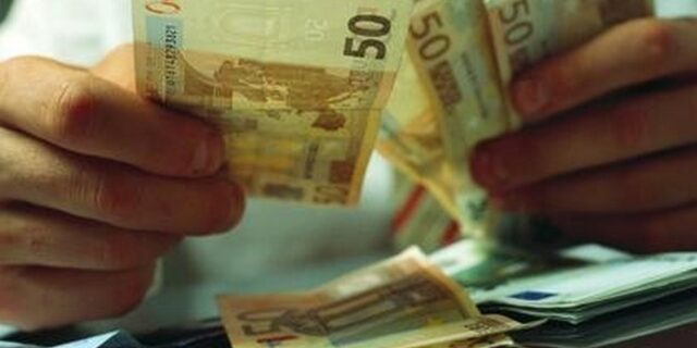 Σύλληψη επιχειρηματία για μη απόδοση ΦΠΑ