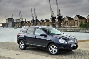 Στην κορυφή το Qashqai