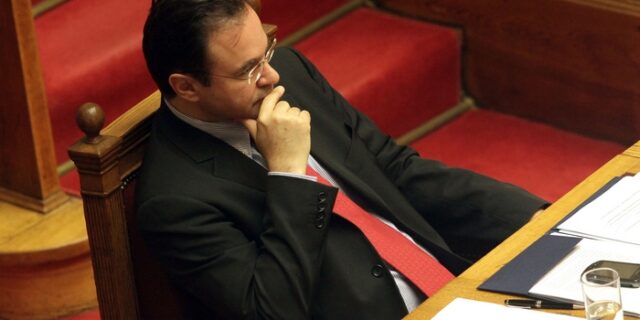 “Στάση πληρωμών χωρίς την πέμπτη δόση”