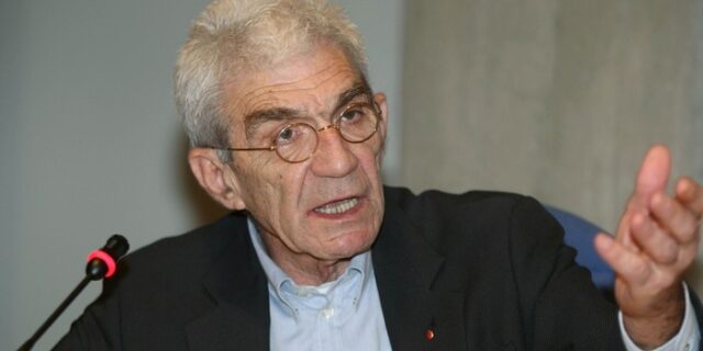 “Αγανακτισμένες” αποδοκιμασίες στον Μπουτάρη