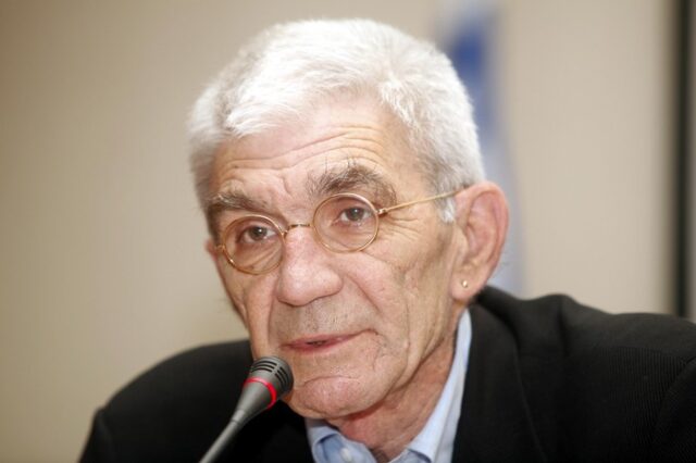 Ο Μπουτάρης γκρεμίζει αυθαίρετα
