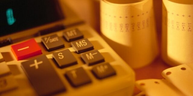 Διαψεύδεται μείωση του ΦΠΑ