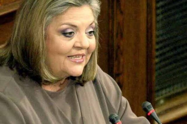 Διεγράφη η Έλσα Παπαδημητρίου