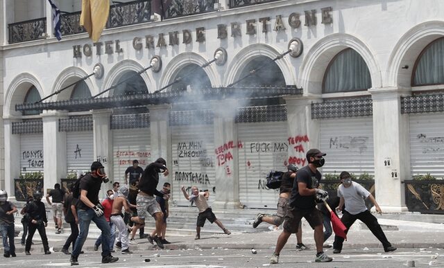 Βόμβα στον ελληνικό τουρισμό τα επεισόδια