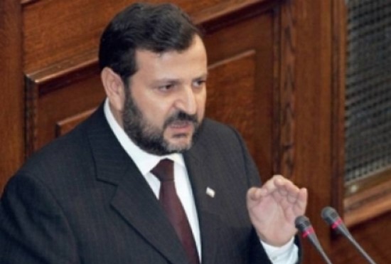 Αποδοκίμασαν τον Βασίλη Κεγκέρογλου