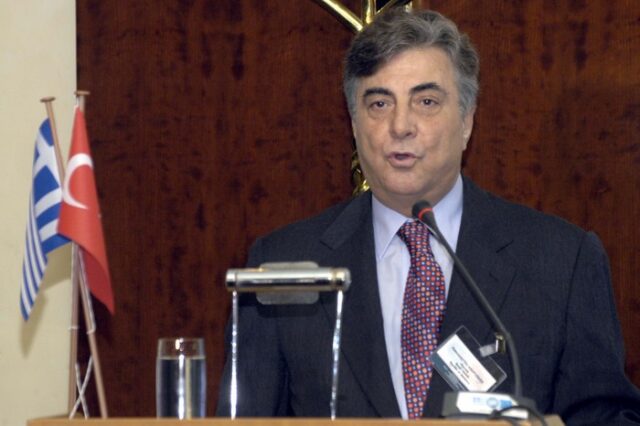 “Εδώ δεν επενδύουν οι Έλληνες στην Ελλάδα, θα επενδύσουν άλλοι;”
