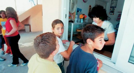 Υγιεινή διατροφή στα σχολεία…με φυτοφάρμακα