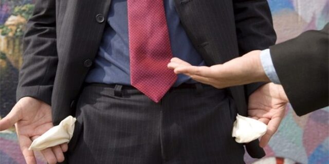 Νέο χαράτσι στα ελληνικά νοικοκυριά