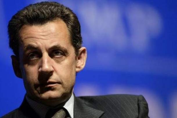 Σαρκοζί: Τρέλα η έξοδος της Ελλάδας από το ευρώ