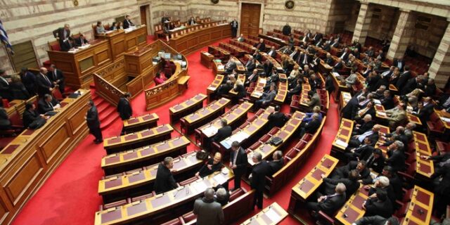 Προκλητικές ενισχύσεις σε κόμματα ύψους 5.5 εκατ. ευρώ