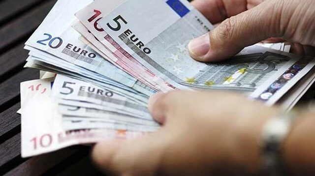 Αυξήθηκαν οι οφειλές του Δημοσίου