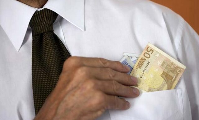 Μαϊμού συντάξεις στοίχισαν 8 δις ευρώ στο ΙΚΑ