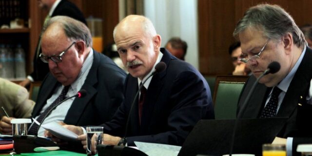 Επί τάπητος και η επιλεκτική χρεοκοπία