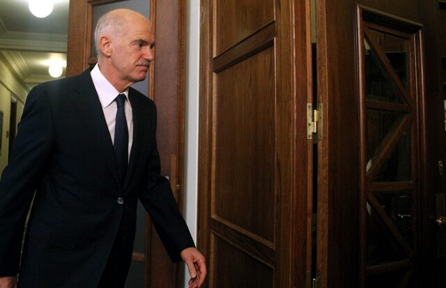 Μετά την επιλεκτική χρεοκοπία, η μερική αδυναμία πληρωμών