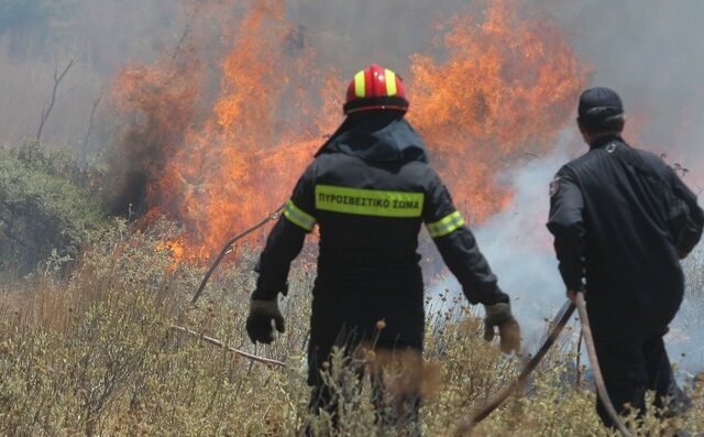 Κόλαση φωτιάς στην Κρήτη