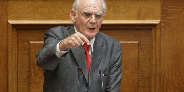 Στο ειδικό δικαστήριο ο Άκης Τσοχατζόπουλος