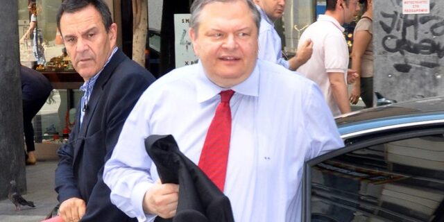 Αιφνιδιαστικός έλεγχος από την τρόικα