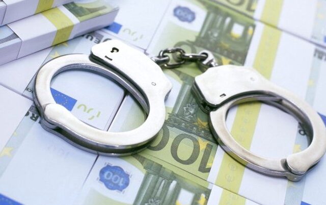Χειροπέδες σε οφειλέτες από 1η Αυγούστου