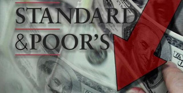 Οι ΗΠΑ εκδικούνται την Standard and Poors