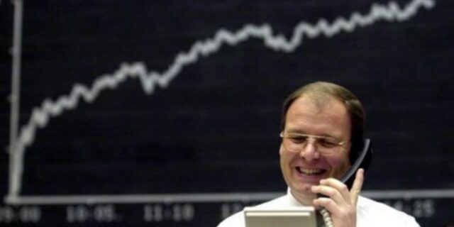 Χαμόγελα στο Χρηματιστήριο Αθηνών