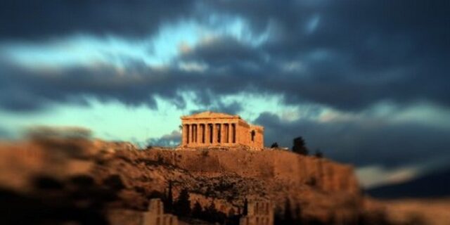 “Η Ελλάδα έχει χρεοκοπήσει”