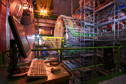 Σε νέα φάση οι έρευνες στο CERN
