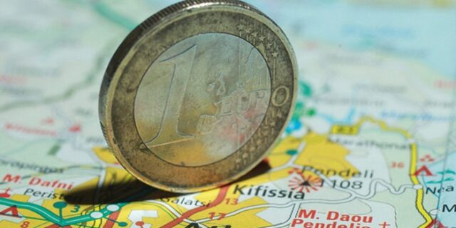 Οι Έλληνες έγραψαν μόνοι την τραγωδία τους