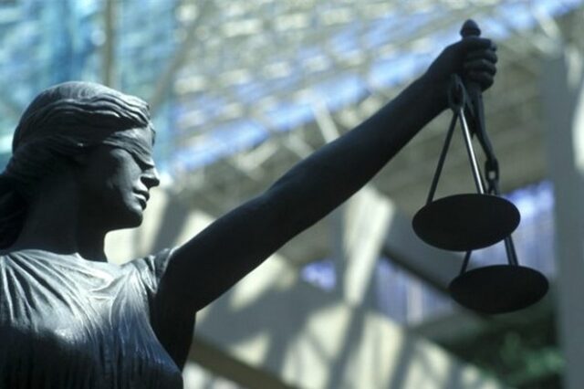 Ειρηνοδικείο διέγραψε τα χρέη άνεργης
